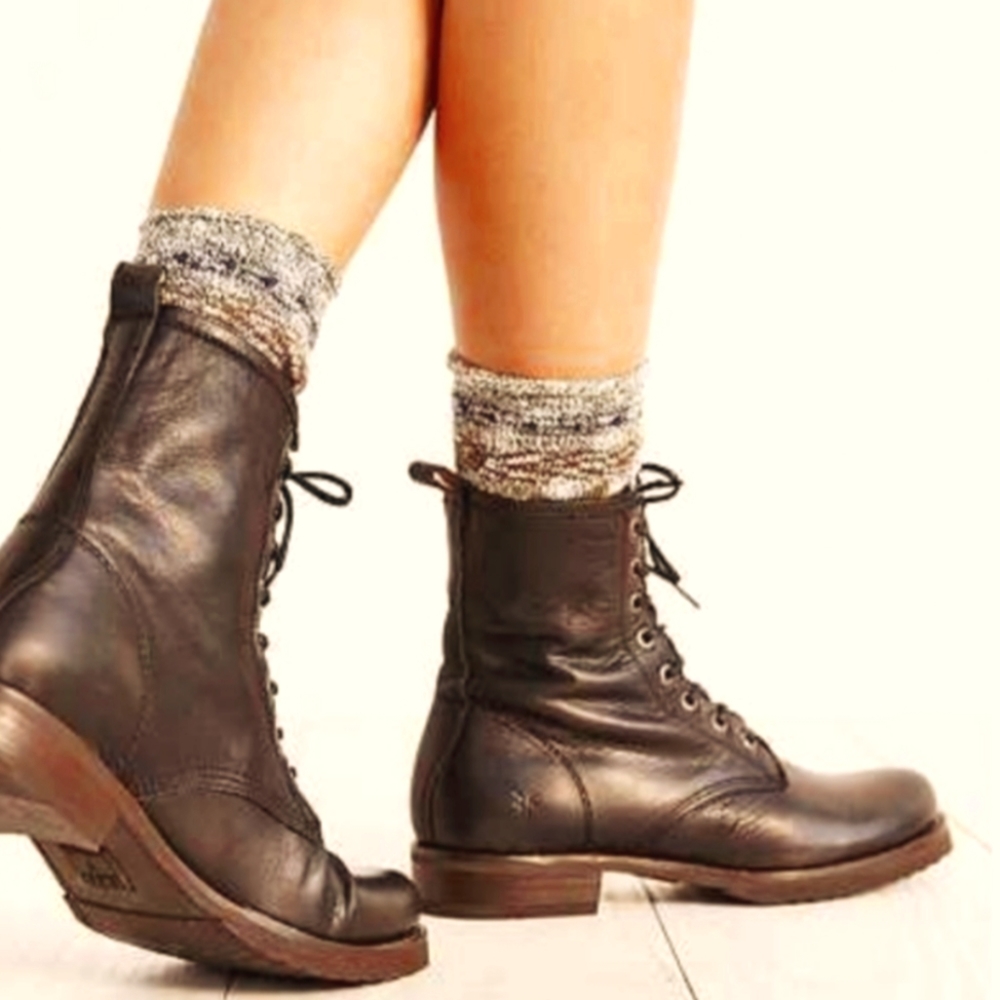 Frye Veronica Combat Dark Brown Leather Lace Up Boots size 6